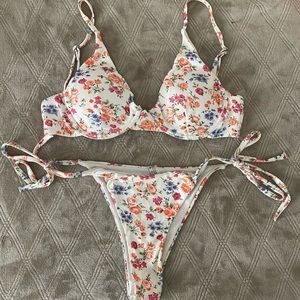 (Shein) Floral Bikini